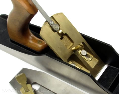 lie nielsen plane 5 1/2